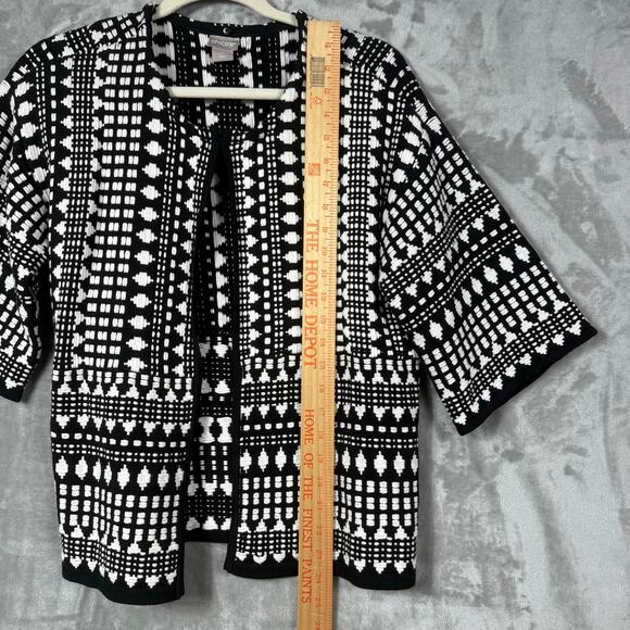 Chicos Knit Sweater Cardigan Size 0 Small Black White 3/4 Sleeves Career‎ Office - Picture 5 of 10